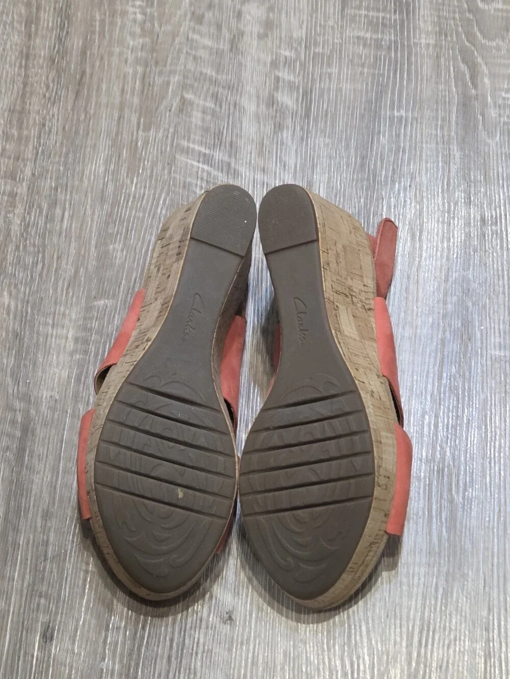 Clarks Rosamund Dune Coral Suede Hook And Loop Cork Wedge Sandal 9M